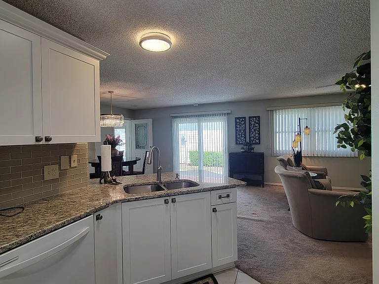 2845 Barboza Dr — Photo 13