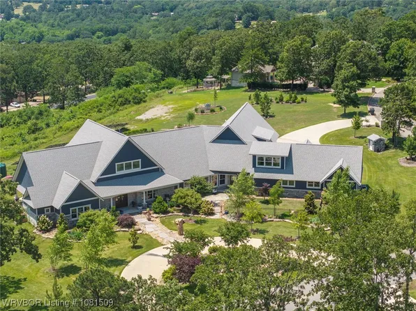 5926 Skyview Cir W, Van Buren, AR 72956