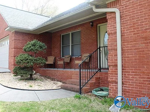 6605 Greenhill Blvd NW, Fort Payne, AL 35967