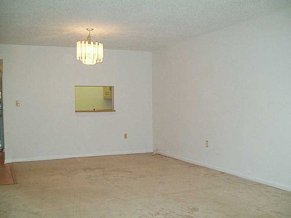 4th image of 1810 SW 81st Ave APT 2109