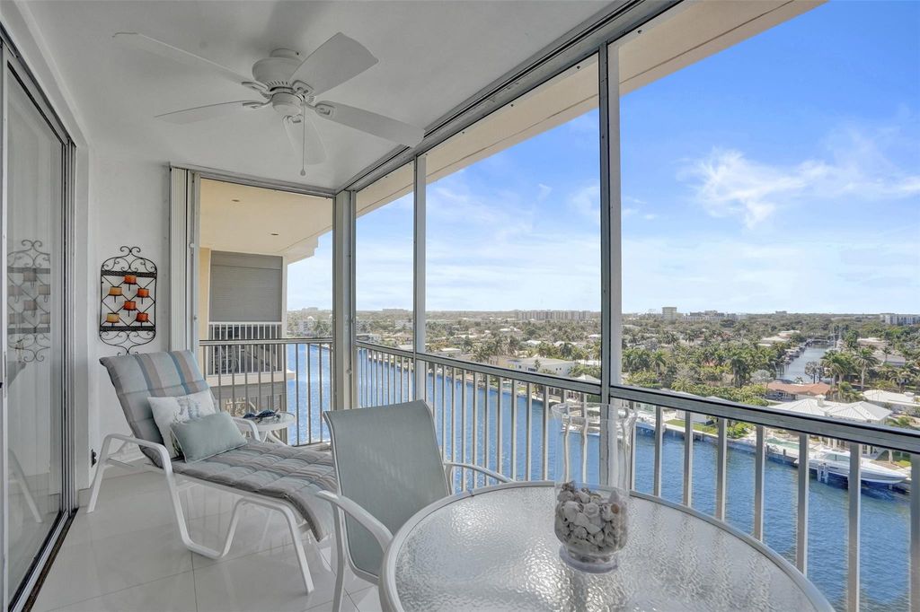 303 N Riverside Drive #Ph3, photo 2