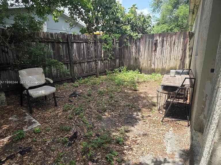 34 SW 6th Ave #4 — Photo 15