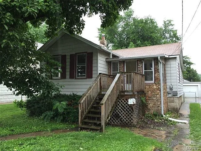223 W Arlee Ave photo 1