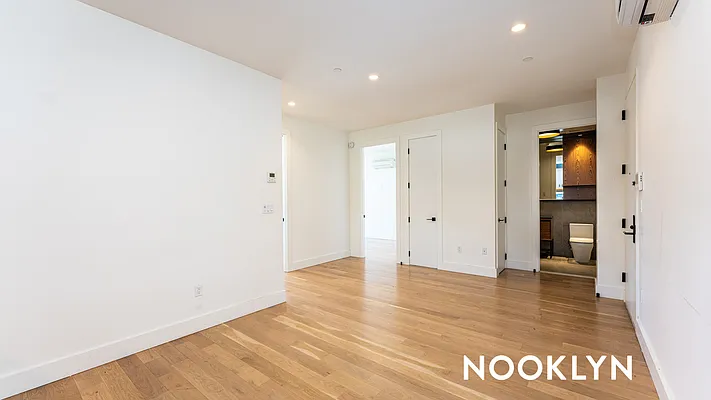 Rented by Nooklyn NYC LLC | media 2