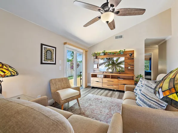 8443 Garden Gate Place, Boca Raton, FL 33433