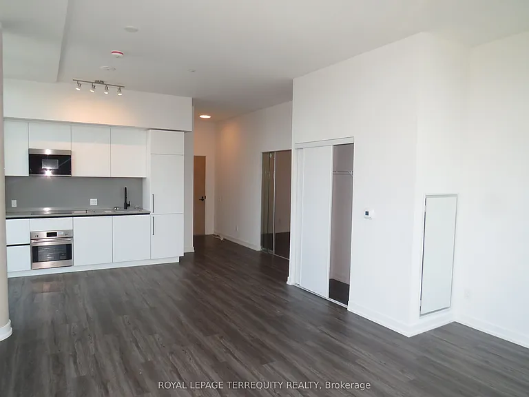 35 Parliament St #3304 — Photo 11