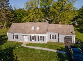 908 Maple Drive, Greenwich Twp., NJ 08886