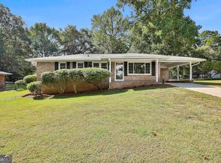 15 Chestnut Dr, Newnan, GA 30263