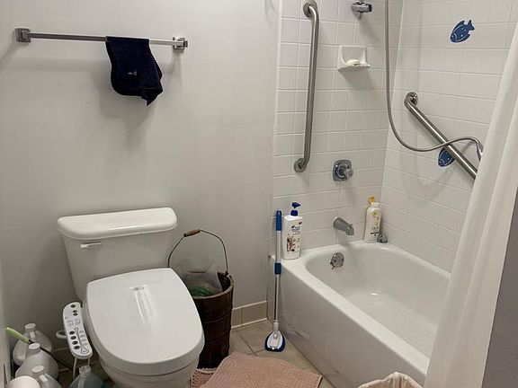 3rd image of 1100 Vine St APT P104