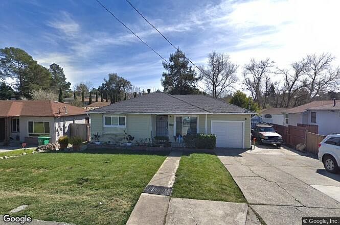 1st image of 1063 Saint Andrews Dr