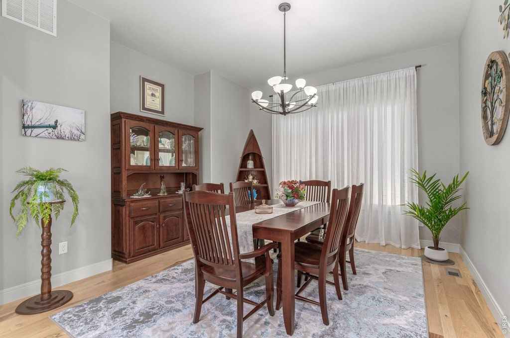 6923 Winterpeak Ct