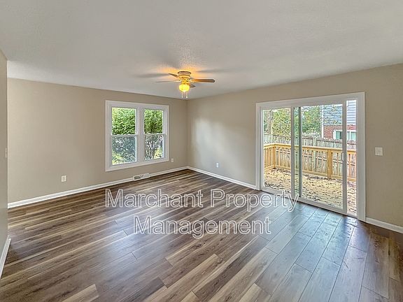 4th image of 4716 Old Spartanburg Rd