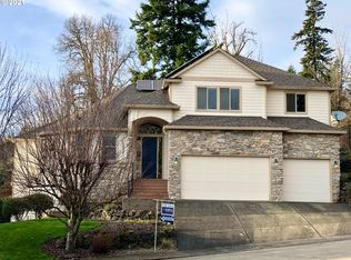 827 N P Ct, Washougal, WA 98671