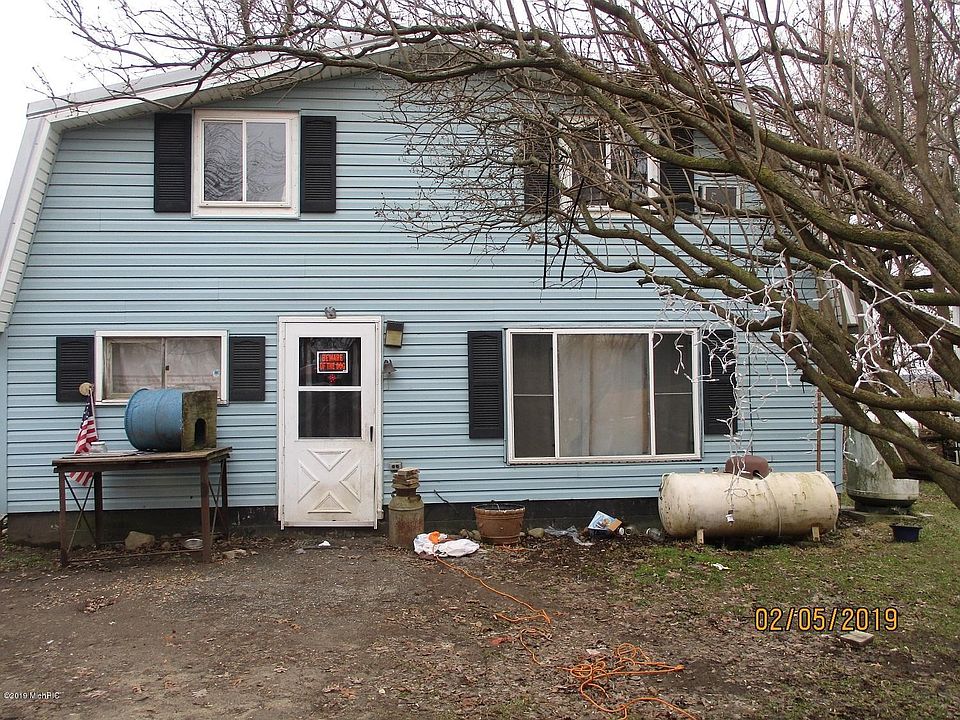 32599 Covey Rd
