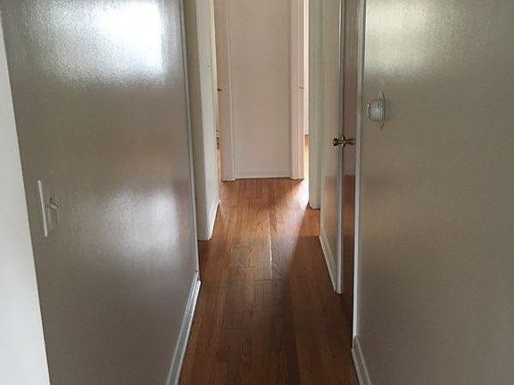 4th image of 5817 S Neenah Ave