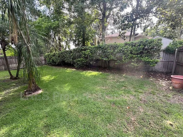 1605 Slash Pine Pl — Photo 29
