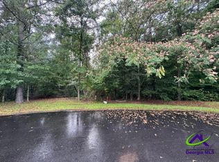 176 Waters Point, Lizella, GA 31052