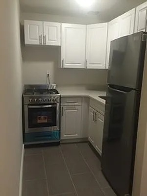 Rented by BHT Realty LLC | media 27