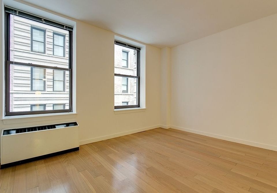 1st image of 37 Wall St APT 2K
