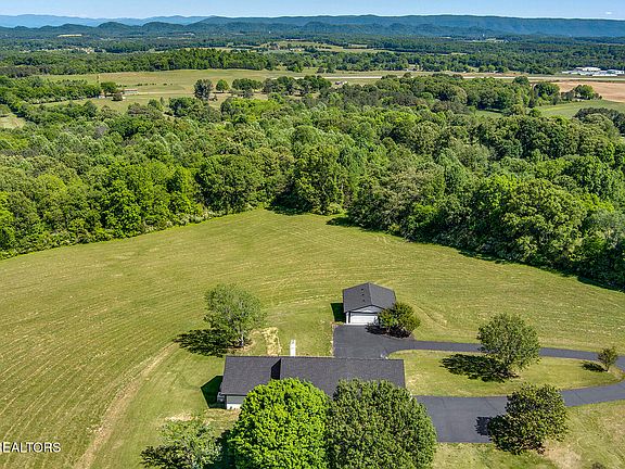 4th image of 153 County Road 554