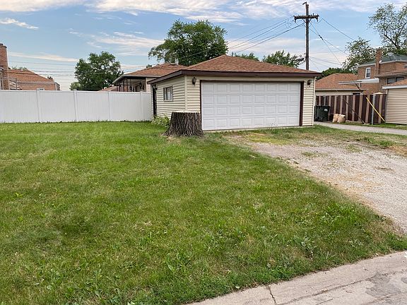 2nd image of 14539 S Union Ave