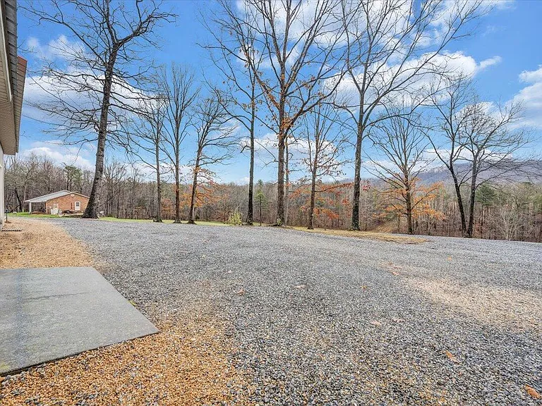 1873 Statler Rd — Photo 24
