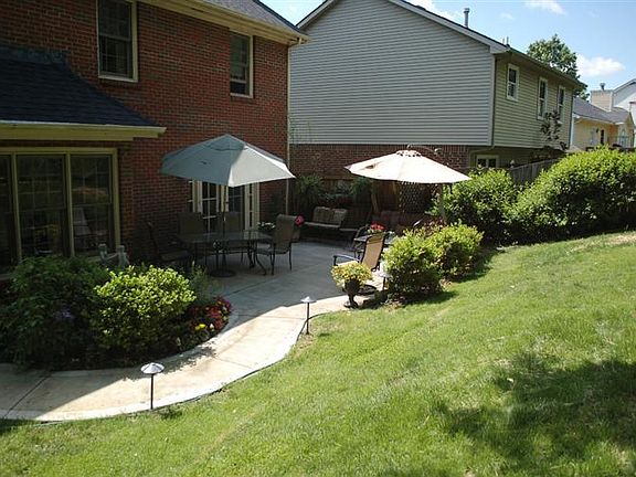 3rd image of 1119 Rockbridge Rd