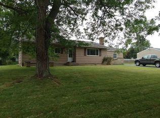 72 Guildhall Rd, Rochester, NY 14623