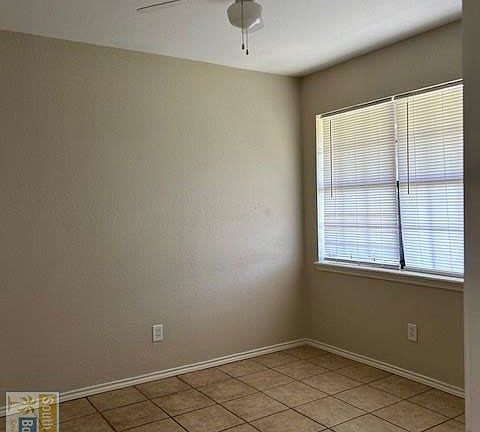 3rd image of 1204 Tangelo Ct