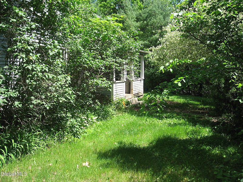 5th image of 28 Olmstedville Road