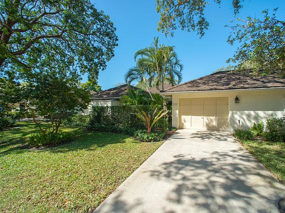 3rd image of 11373 Twelve Oaks Way #11373