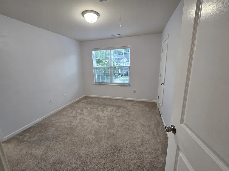 6522 Ashebrooke Dr — Photo 44