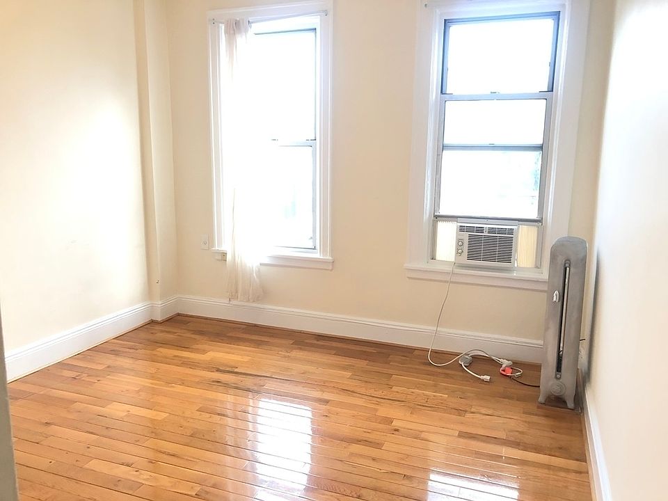 1st image of 31-10 36th Ave #T3