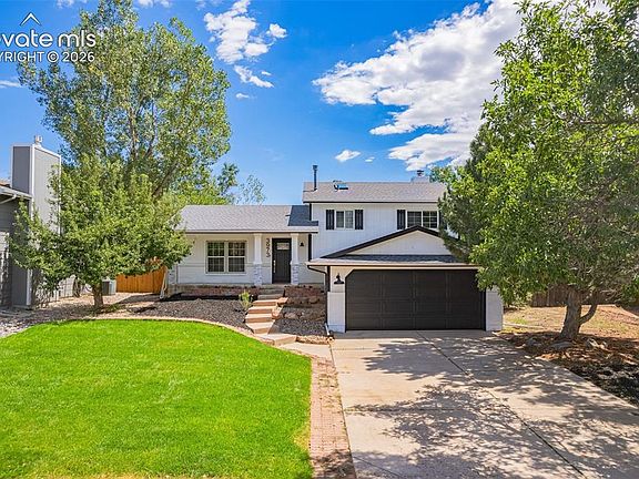 3rd image of 3973 Thundercloud Dr