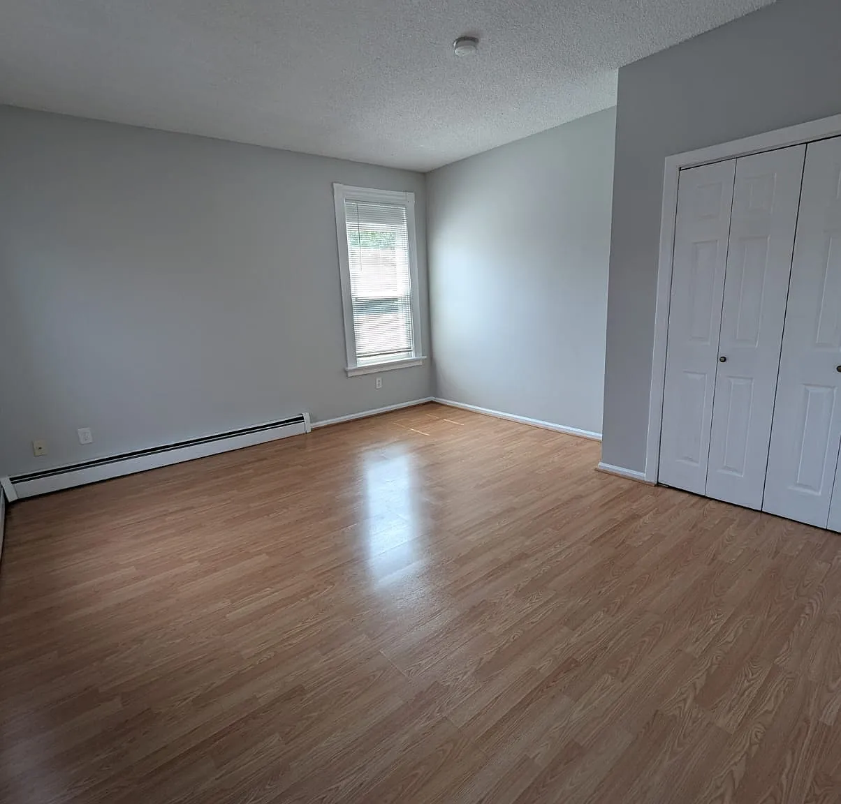 Studio, 450 sqft, $1,295 — Photo 3