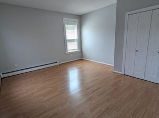 135 Howe St #2, New Haven, CT 06511