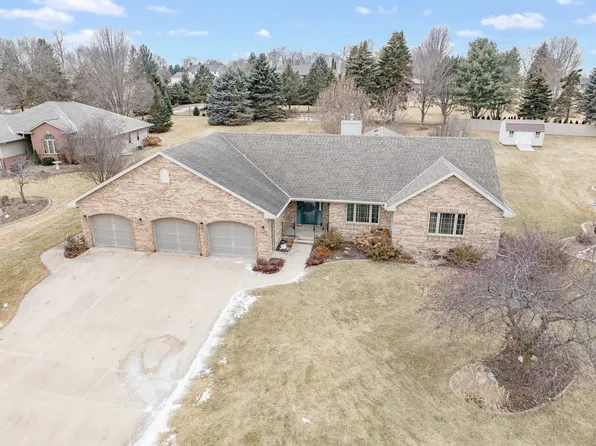 1620 Tiffany Ct, De Pere, WI 54115