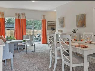 7682 Legacy Trl, Jacksonville, FL 32256