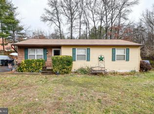 4210 Meyers Rd, Triangle, VA 22172