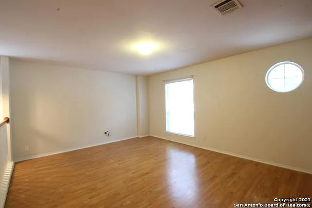 659 Lynx Mtn — Photo 12