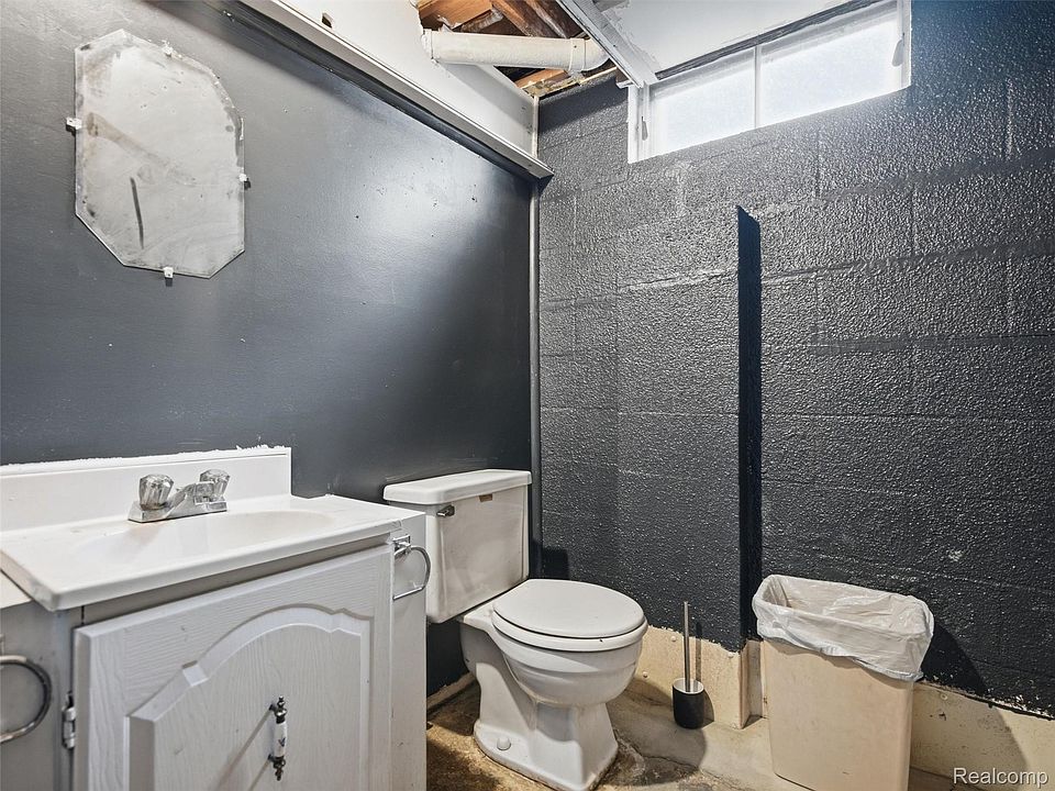 174 W Borland Rd, photo 29