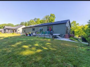 497 Center St, Douglas, MI 49406