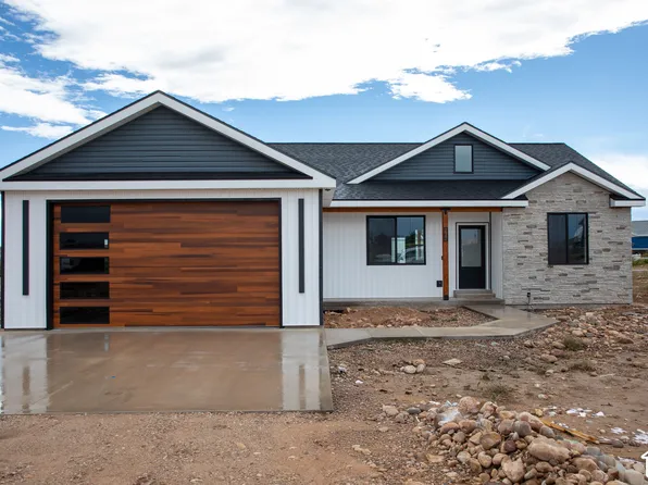 564 E River Heights Dr, Duchesne, UT 84021