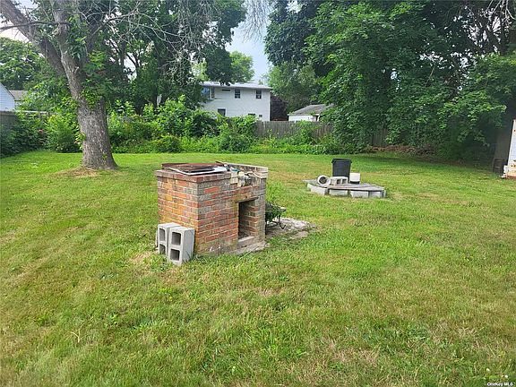 2nd image of 55 Patton St