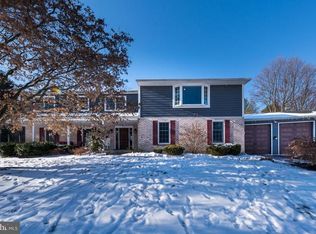 976 Carol Cir, West Chester, PA 19380