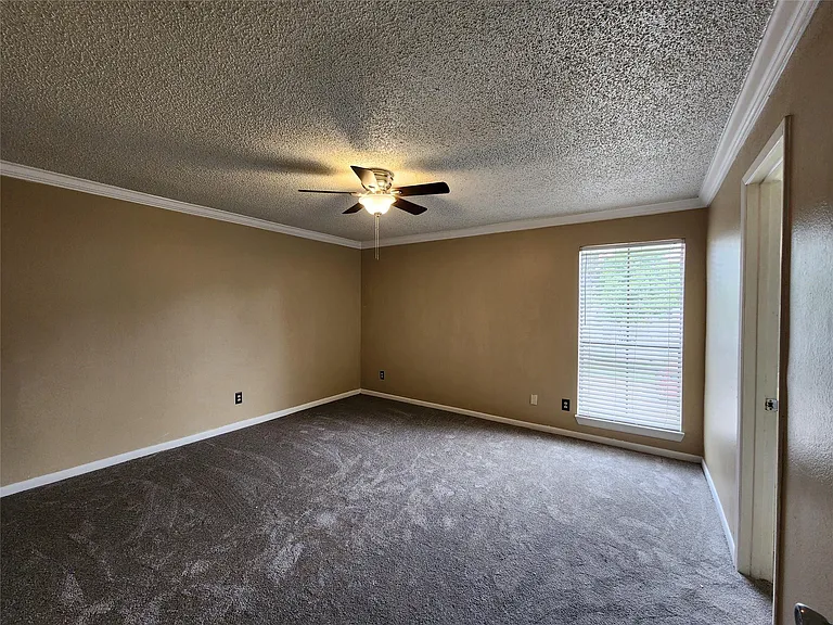 17331 Red Oak Dr #52 — Photo 7