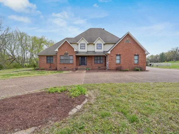 255 Palmer Rd, Lebanon, TN 37090