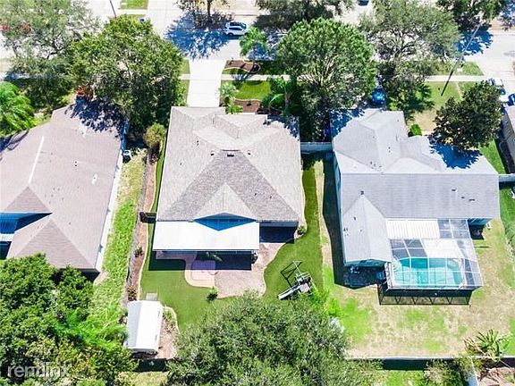 4th image of 10521R Sedgebrook Dr