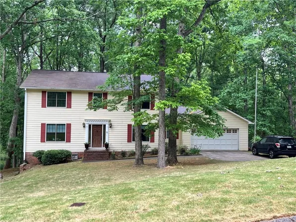 1153 Wind Hill Ln SW, Marietta, GA 30064