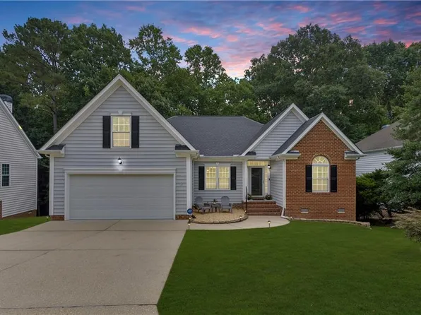 6263 Saint Johns Wood, Williamsburg, VA 23188